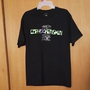 CoryxKenshin Official Merch T-shirt Size Medium